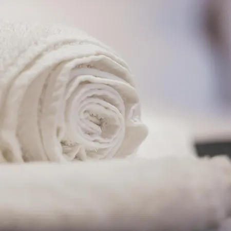 - Moderne Altbauwohnung Im Zentrum - Kingsize Bett - Netflix - 80qm - 24h Check-in Apartamento Ludwigsburg